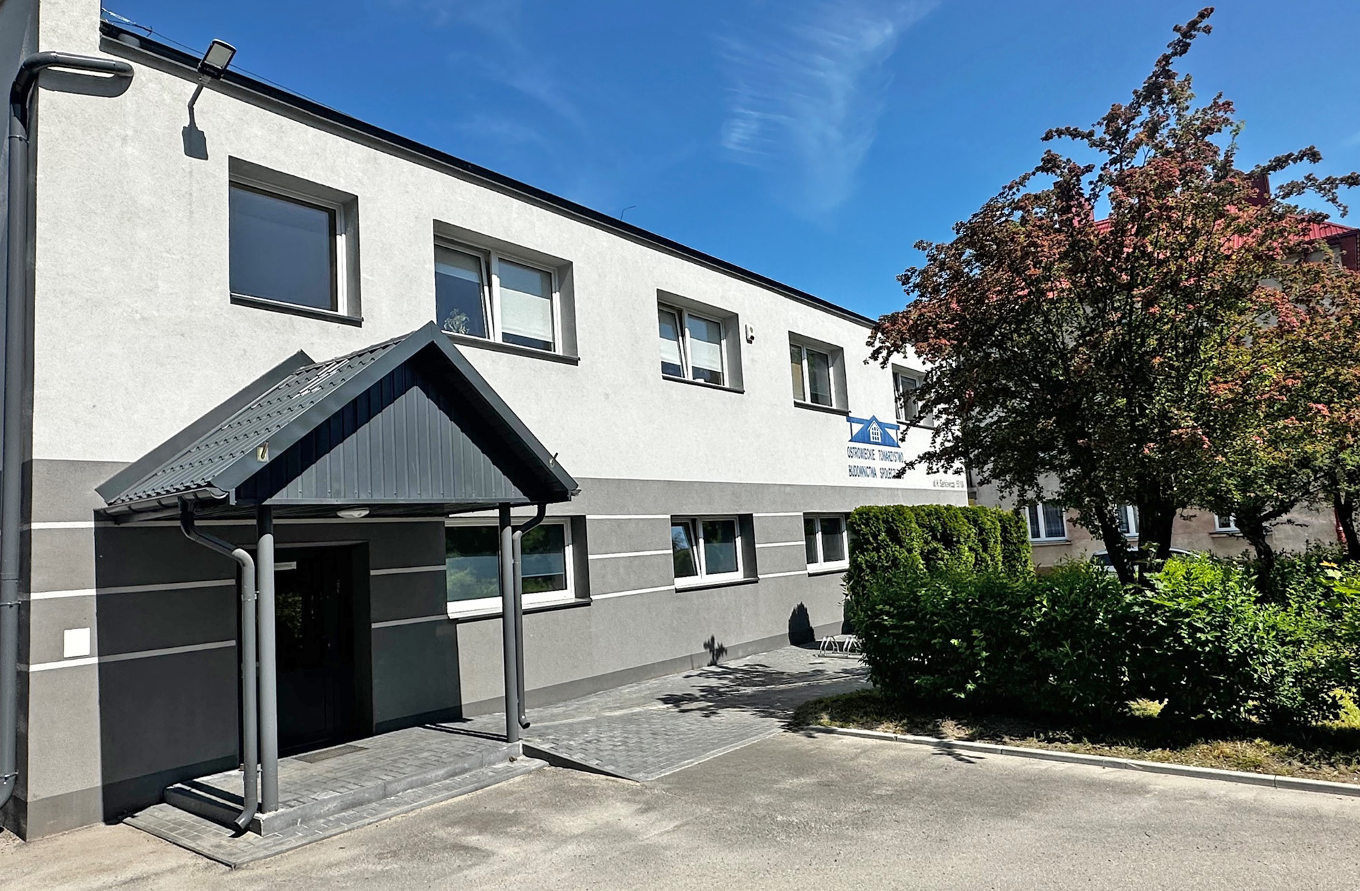 Budynek OTBS w Ostrowcu Świętokrzyskim